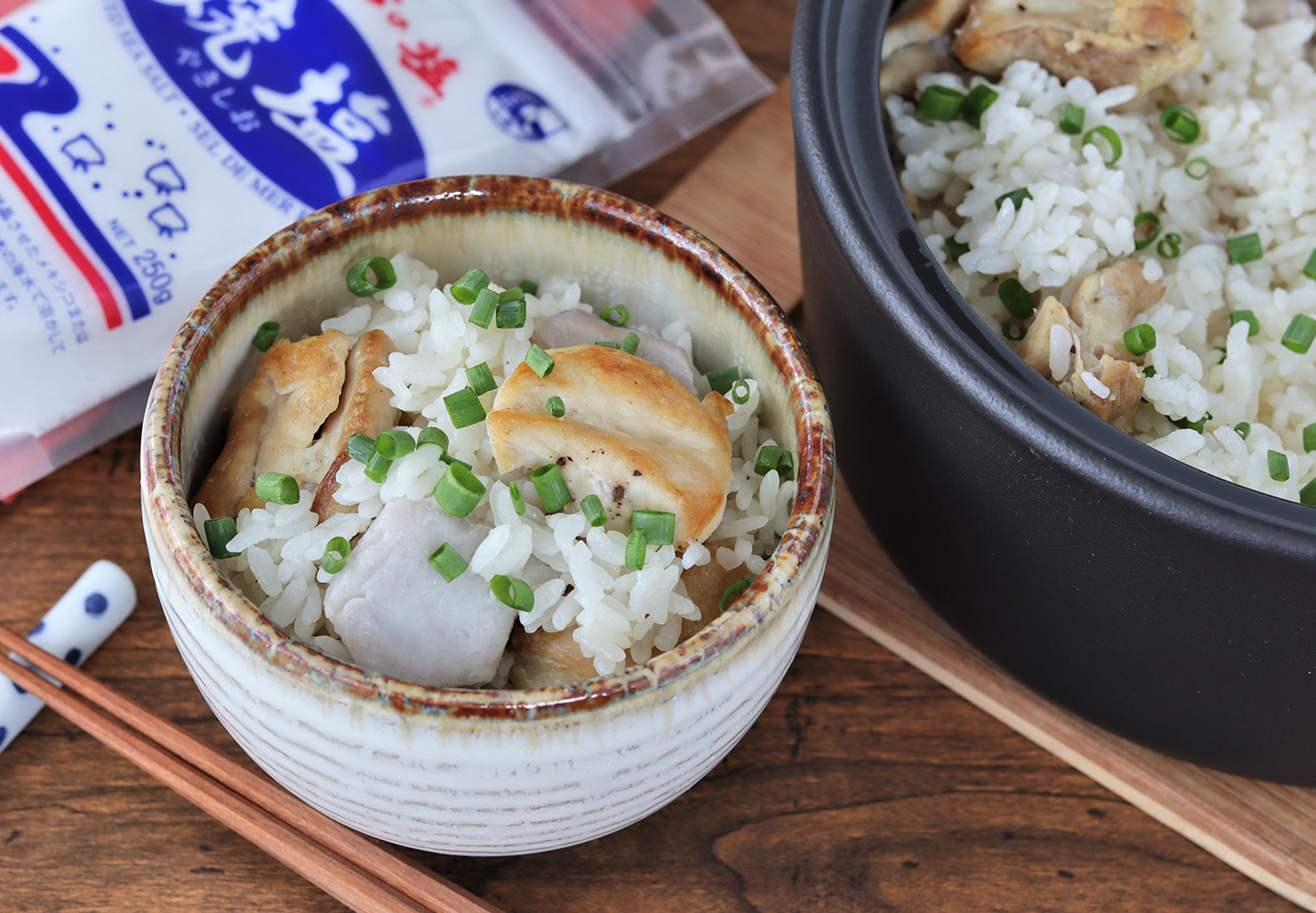 鶏と里いもの炊き込みご飯